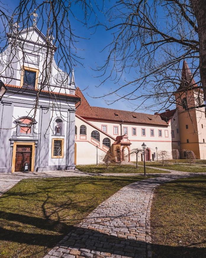 Klasterni Apartmany Český Krumlov Eksteriør bilde